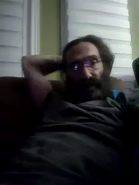 Snapshot of odieopie73 chatting on 10/28/25, 06:50 odieopie73 online show from 10/28/25, 06:50