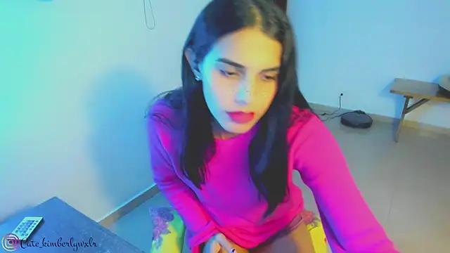 Snapshot of Kim_Wexler chatting on 01/11/25, 12:33 Kim Wexler online show from 01/11/25, 12:33