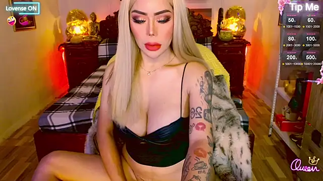 Snapshot of Magnificent_Goddess chatting on 06/30/26, 04:24 Magnificent Goddess online show from 06/30/26, 04:24