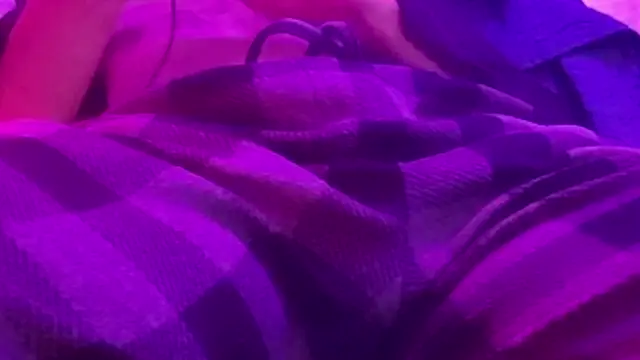 Snapshot of sexmadshyguy chatting on 10/16/25, 07:53 sexmadshyguy online show from 10/16/25, 07:53