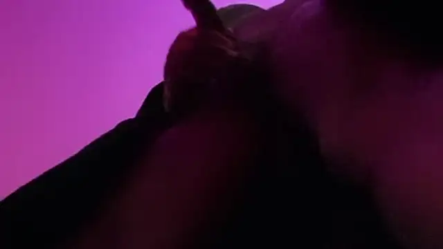 Snapshot of sexmadshyguy chatting on 10/22/25, 02:12 sexmadshyguy online show from 10/22/25, 02:12