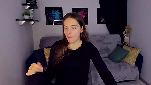 Snapshot of KristinaLoison chatting on 12/08/24, 04:18 KristinaLoison online show from 12/08/24, 04:18