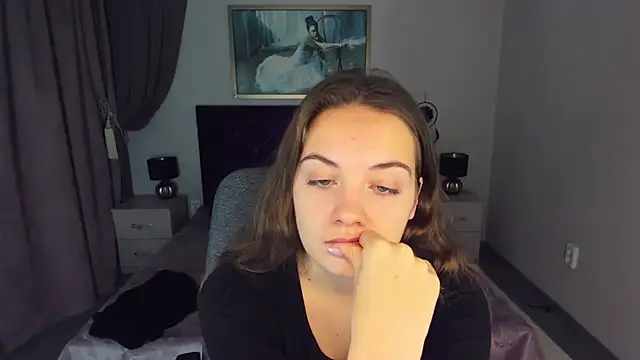 Snapshot of KristinaLoison chatting on 12/20/24, 07:17 KristinaLoison online show from 12/20/24, 07:17