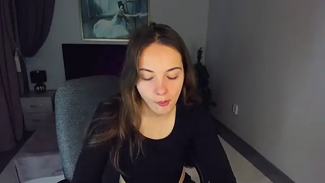 Snapshot of KristinaLoison chatting on 01/20/25, 04:23 KristinaLoison online show from 01/20/25, 04:23