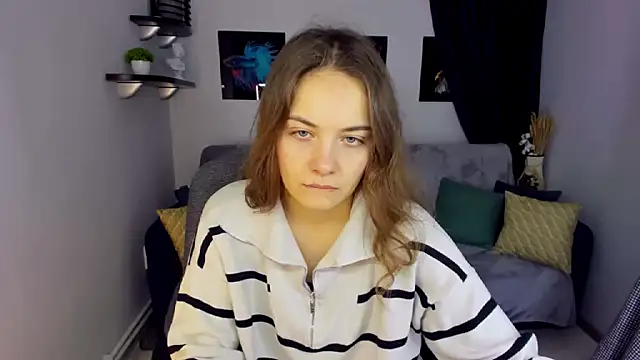 Snapshot of KristinaLoison chatting on 01/24/25, 04:06 KristinaLoison online show from 01/24/25, 04:06