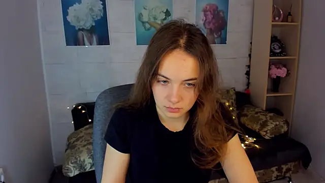 Snapshot of KristinaLoison chatting on 01/27/25, 11:22 KristinaLoison online show from 01/27/25, 11:22