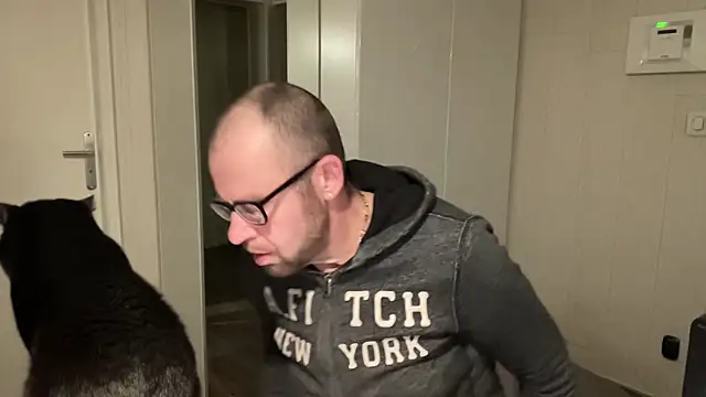 FABIOGLASSES online show from 11/20/25, 11:26