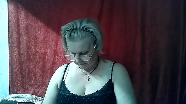 Snapshot of Gina_Marlyn chatting on 04/16/26, 08:31 Gina Marlyn online show from 04/16/26, 08:31