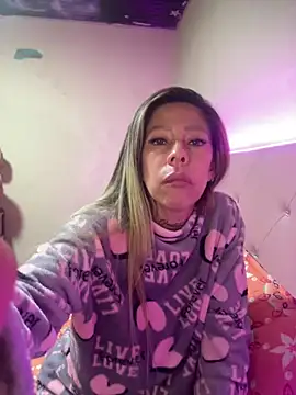 Karly moon online show from 03/23/25, 03:32