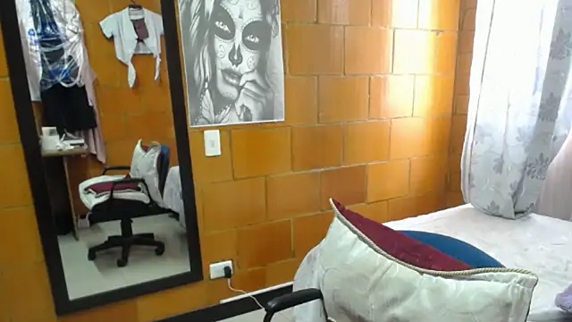 charlote temple online show from 10/14/25, 01:45