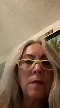 EvaRobinson online show from 12/18/24, 01:26