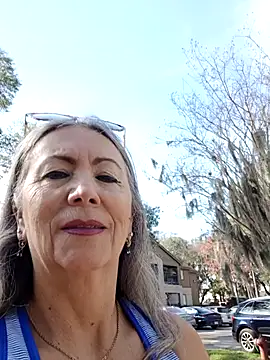 EvaRobinson online show from 02/13/25, 03:24