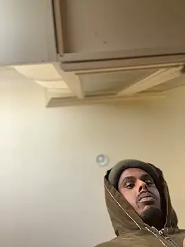 Snapshot of dingoding chatting on 01/08/25, 05:15 dingoding online show from 01/08/25, 05:15