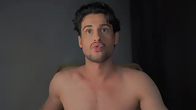 Keen   Luckystrike online show from 12/08/24, 11:29