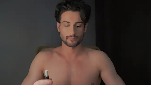 Keen   Luckystrike online show from 12/14/24, 12:55