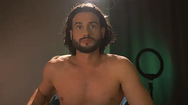 Keen   Luckystrike online show from 10/04/25, 01:31