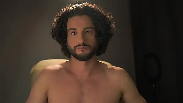 Snapshot of Keen___Luckystrike chatting on 01/10/26, 03:08 Keen Luckystrike online show from 01/10/26, 03:08