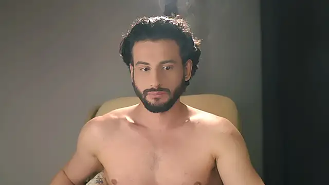 Snapshot of Keen___Luckystrike chatting on 03/12/26, 05:08 Keen Luckystrike online show from 03/12/26, 05:08