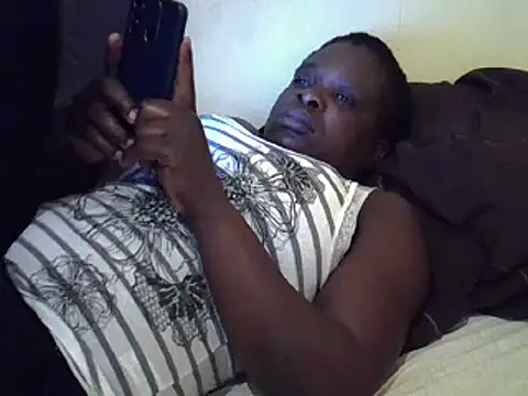 Snapshot of anonymous_wonder45 chatting on 01/09/25, 01:56 anonymous wonder45 online show from 01/09/25, 01:56