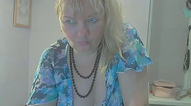 Lusi-777 online show from 02/21/25, 07:10