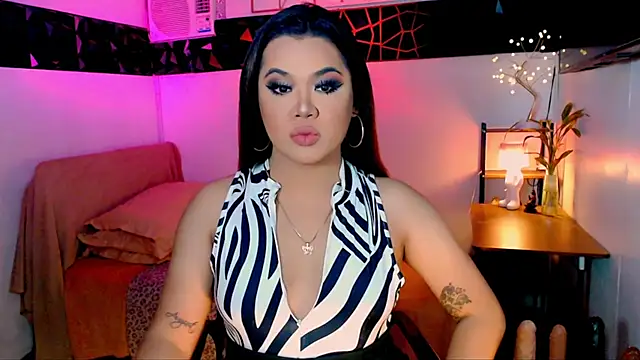 asiankatyhuge online show from 11/03/25, 11:48