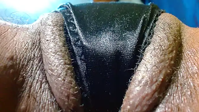 bethanywilson 23 online show from 11/27/25, 01:57