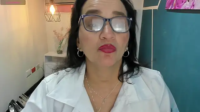 MarilynMiilf  online show from 12/11/24, 10:49