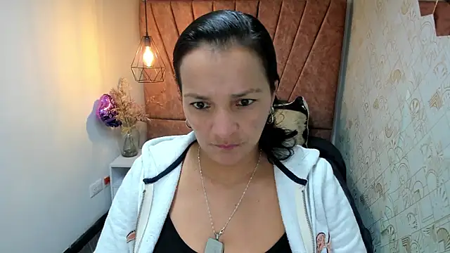 MarilynMiilf  online show from 11/27/25, 07:27