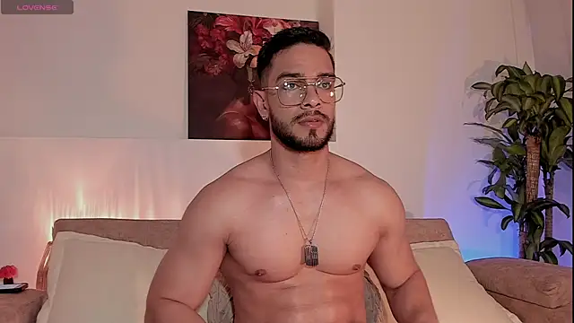 Snapshot of Josseph1_ chatting on 12/20/25, 12:18 Josseph1 online show from 12/20/25, 12:18