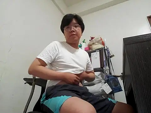 ksshp9502 online show from 09/15/25, 12:49