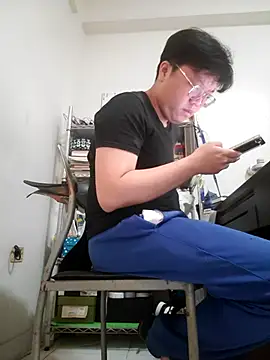 ksshp9502 online show from 02/25/26, 04:16