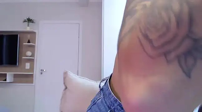 AliceStone19 online show from 02/13/25, 05:33