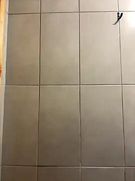 Snapshot of AliceStone19 chatting on 11/05/25, 05:02 AliceStone19 online show from 11/05/25, 05:02