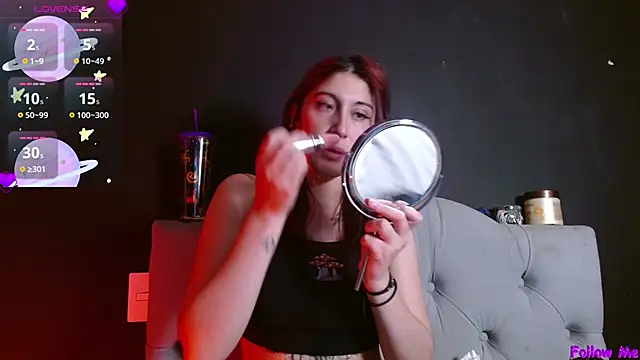 Snapshot of Red-moon1 chatting on 02/21/26, 06:36 Red-moon1 online show from 02/21/26, 06:36