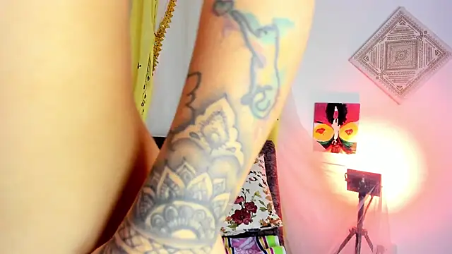 sophiaamethystt online show from 09/15/25, 05:24