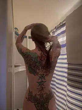 Snapshot of ThePerfect10 chatting on 12/15/24, 09:24 ThePerfect10 online show from 12/15/24, 09:24