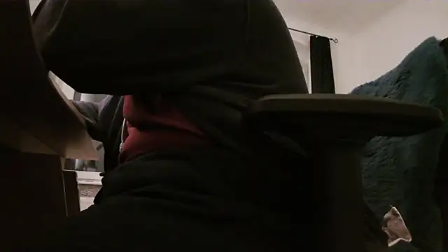 Snapshot of chubbysmallcock@xh chatting on 03/07/26, 08:39 chubbysmallcockxh online show from 03/07/26, 08:39