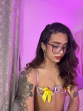 Samantha Bernardo online show from 03/27/26, 03:45