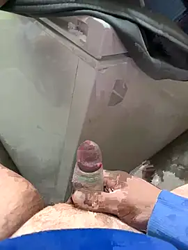 Snapshot of buri232 chatting on 01/11/26, 10:42 buri232 online show from 01/11/26, 10:42