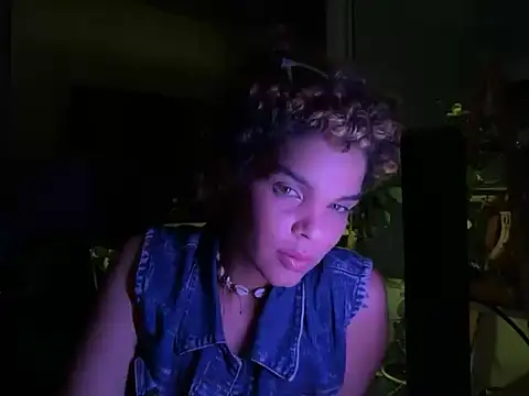 Ambar    online show from 10/21/25, 09:43