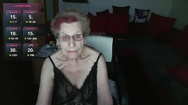 HeisseomaOriginal online show from 01/24/25, 08:13