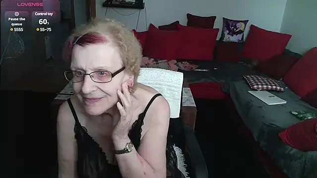 HeisseomaOriginal online show from 03/02/25, 08:16