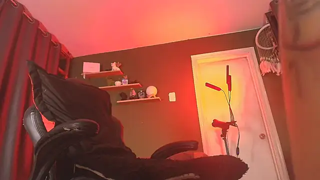 Snapshot of lamborginex chatting on 04/05/26, 01:14 lamborginex online show from 04/05/26, 01:14