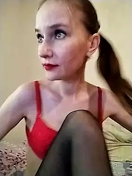 AimeeFair online show from 10/10/25, 11:42