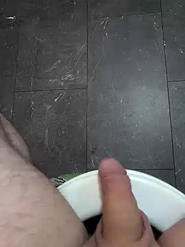 Snapshot of Andy7430 chatting on 03/22/25, 05:41 Andy7430 online show from 03/22/25, 05:41