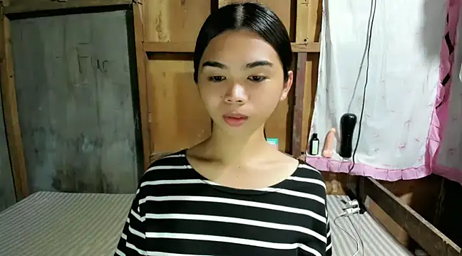 Snapshot of UrHotFuckingNatasha69 chatting on 01/25/25, 03:09 UrHotFuckingNatasha69 online show from 01/25/25, 03:09