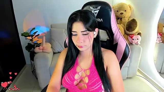 Snapshot of eval_lee18 chatting on 03/19/26, 06:50 eval lee18 online show from 03/19/26, 06:50