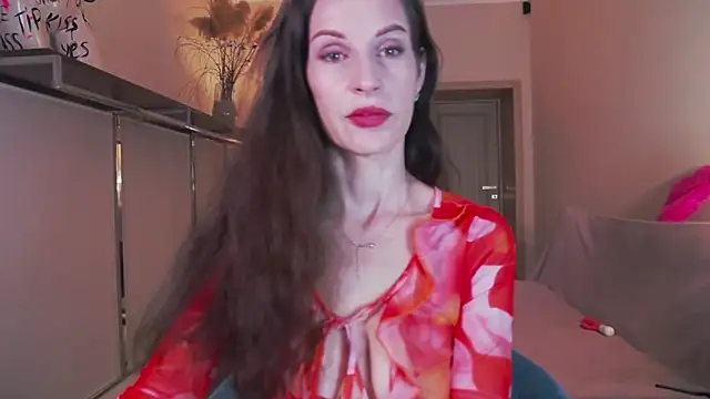 Mila Anders online show from 11/05/25, 05:51