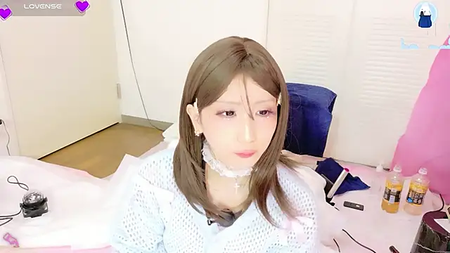 Snapshot of mirurun-08 chatting on 06/14/26, 02:35 mirurun-08 online show from 06/14/26, 02:35