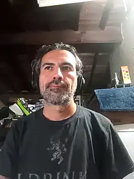 Snapshot of Anarchy_Burger chatting on 04/19/26, 09:19 Anarchy Burger online show from 04/19/26, 09:19